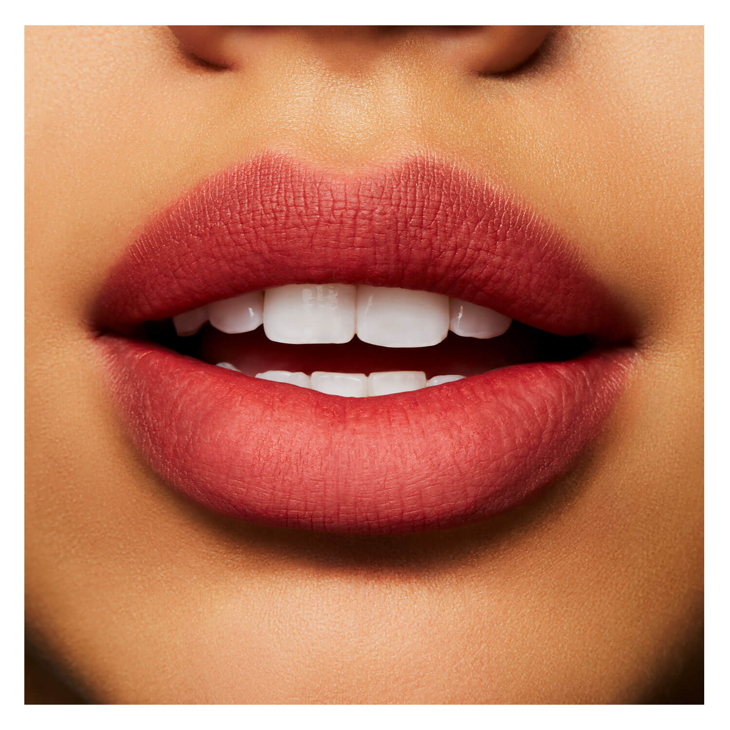 M·A·C Powder Kiss Lipstick Brickthrough PerfectHair.ch