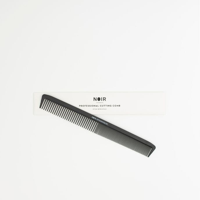 Noir Stockholm - Professional Carbon Cutting Comb Black 1x
